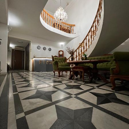 Elross Hotel Erévan Extérieur photo